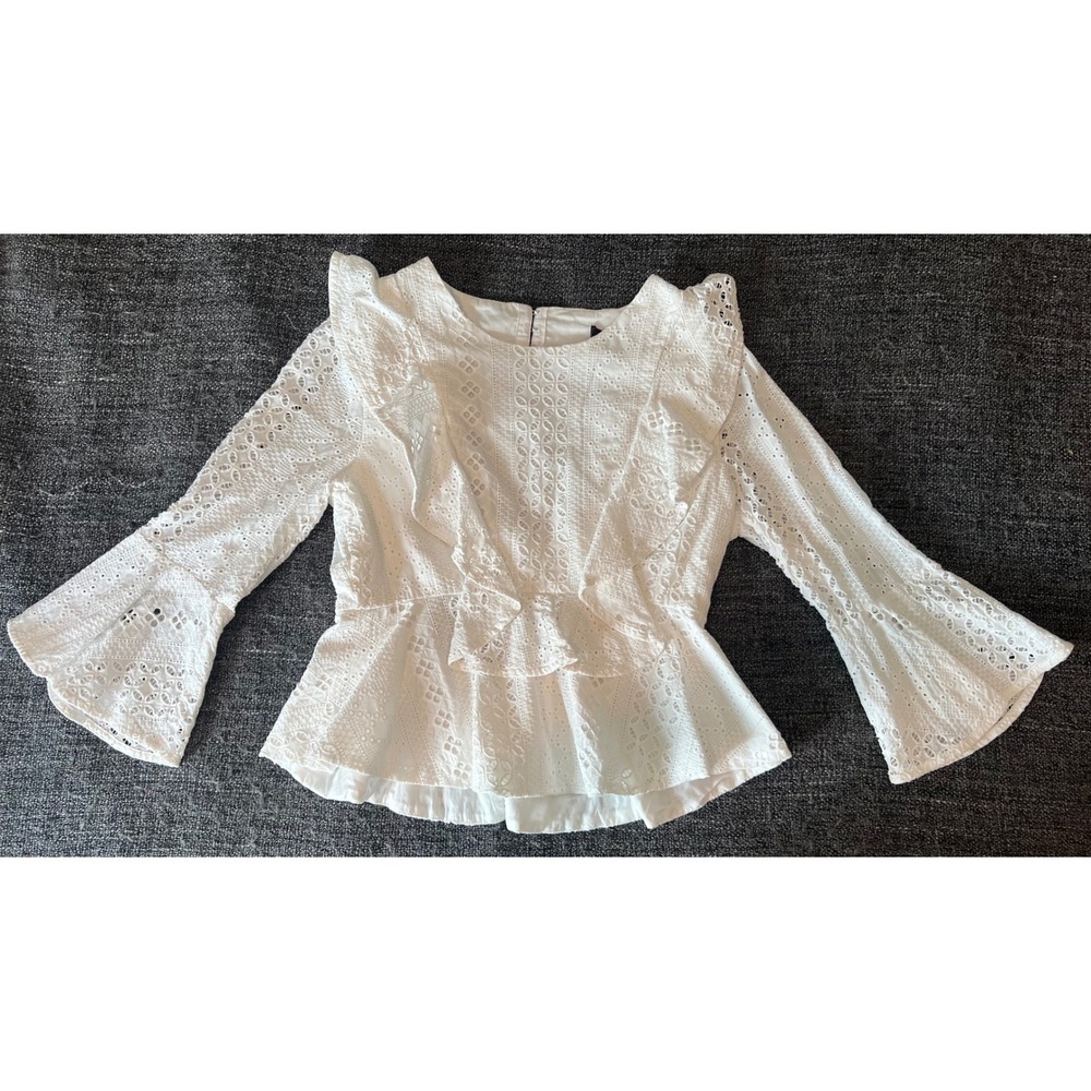 BCBGMAXAZRIA Kailey White Eyelet Lace Ruffle Peplum Top Open Back Bell Sleeve S